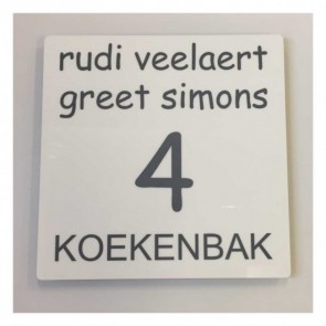Aluminium naambord 15 x 15 cm met montageplaat